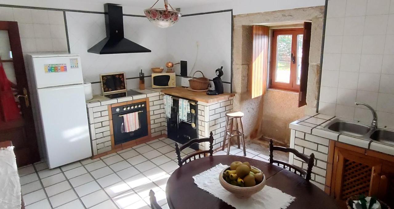 הוילה סנטיאגו דה קומפוסטלה Casa Do Santo מראה חיצוני תמונה