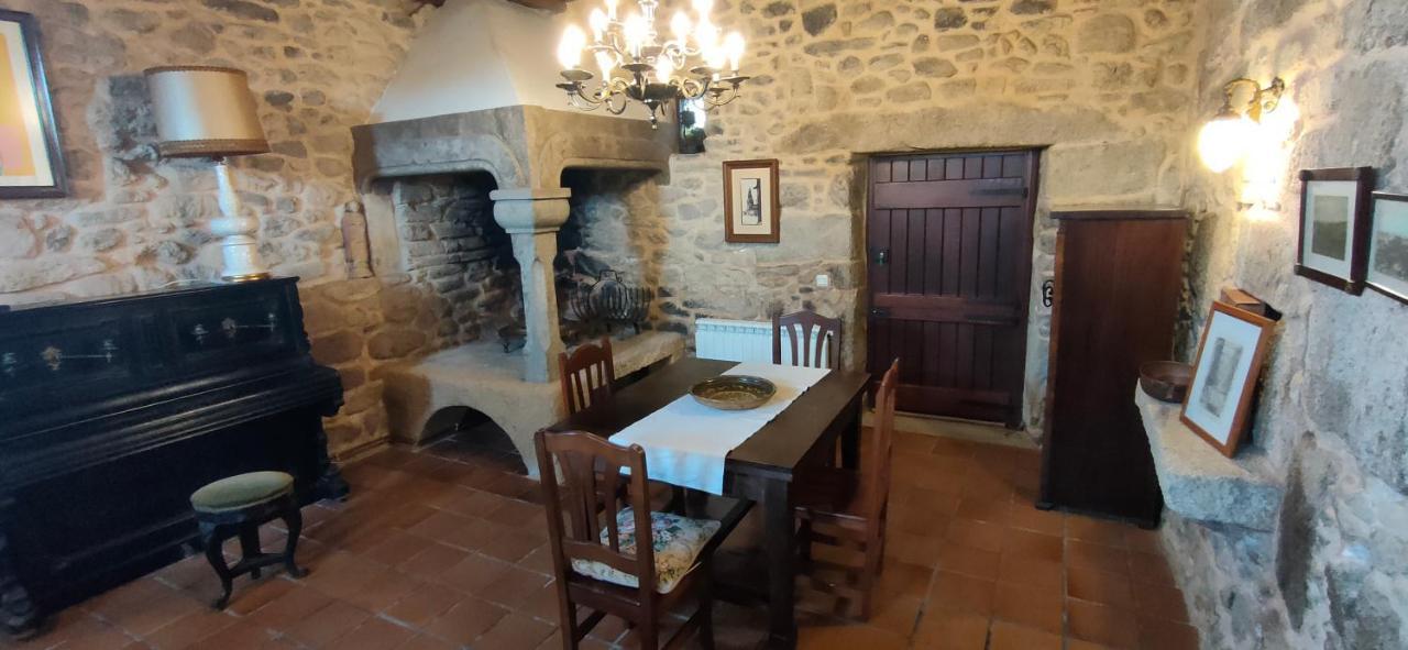 הוילה סנטיאגו דה קומפוסטלה Casa Do Santo מראה חיצוני תמונה