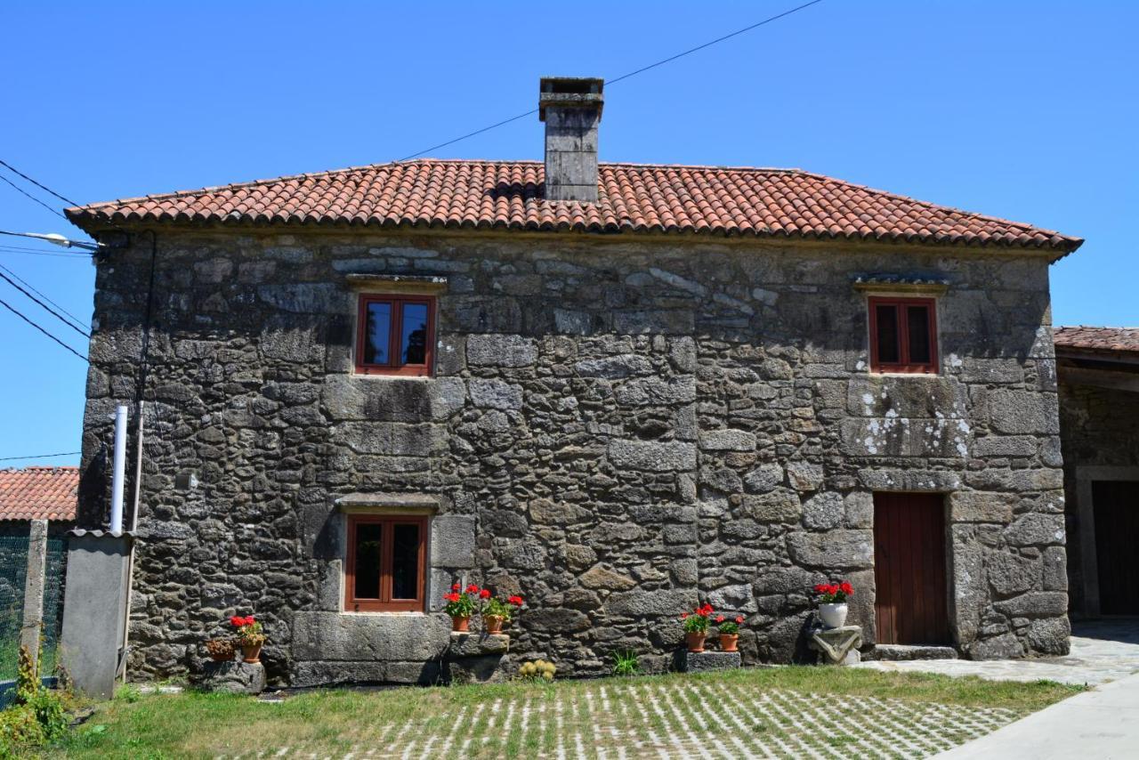 הוילה סנטיאגו דה קומפוסטלה Casa Do Santo מראה חיצוני תמונה